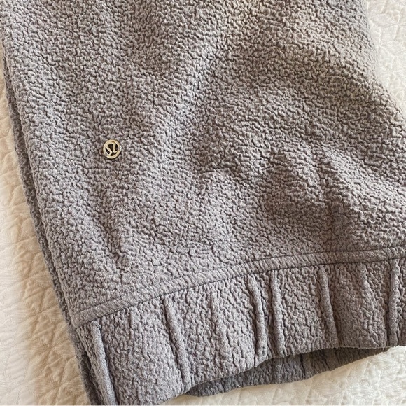 Lululemon Jacket - Picture 5 of 5